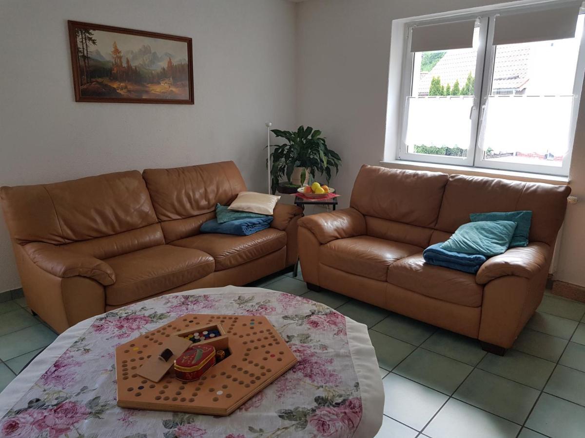 Ferienwohnung Burgenblick Тале Екстериор снимка