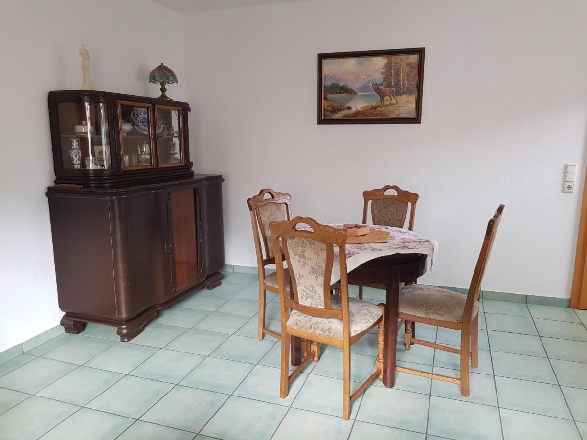 Ferienwohnung Burgenblick Тале Екстериор снимка